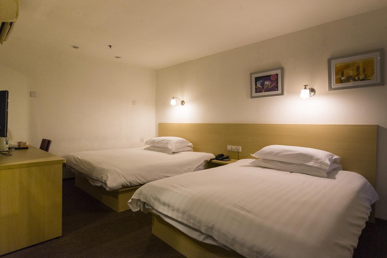 Motel Chongqing Jiefangbai Hongyadong Pedestrian Street Ngoại thất bức ảnh