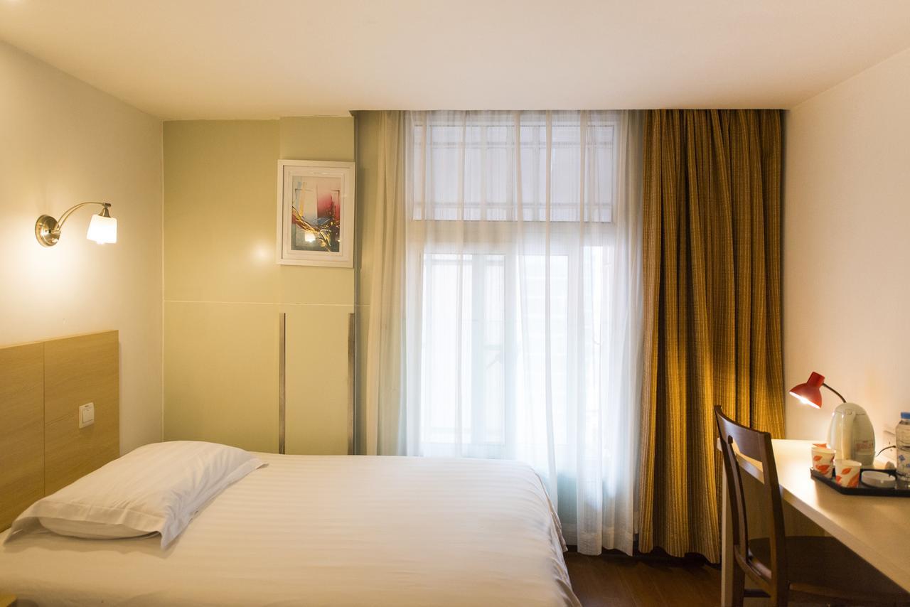 Motel Chongqing Jiefangbai Hongyadong Pedestrian Street Ngoại thất bức ảnh